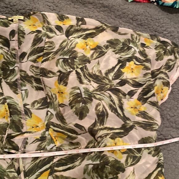 Lily White Kimono Floral Sheer Wrap Coverup Blush Trim Size Medium - Picture 11 of 12